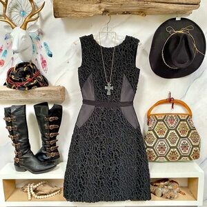 LANVIN logo Lace silk dress size 2 (34) BNWT w plunging V at the back